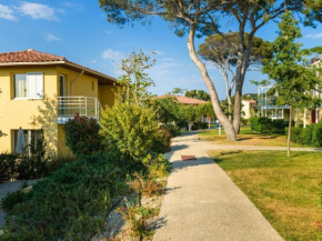 Apartment 500 m from the beach in the Var